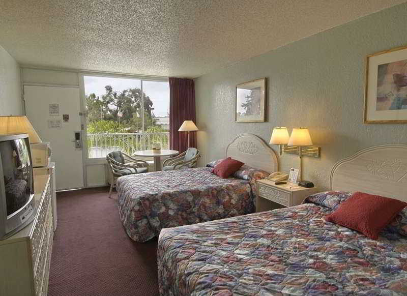 Howard Johnson By Wyndham Tropical Palms Kissimmee Kültér fotó