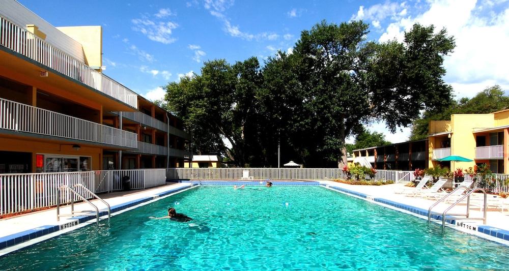 Howard Johnson By Wyndham Tropical Palms Kissimmee Kültér fotó
