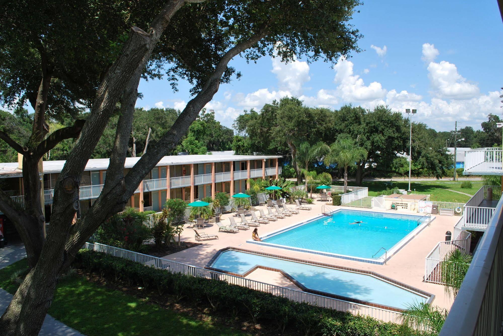 Howard Johnson By Wyndham Tropical Palms Kissimmee Kültér fotó