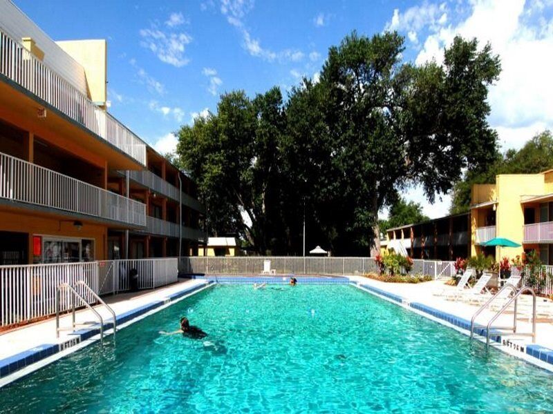 Howard Johnson By Wyndham Tropical Palms Kissimmee Kültér fotó